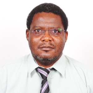 Prof. Benson Kituku, experienced data science instructor, teaching in the Master of Science program at European Business University.